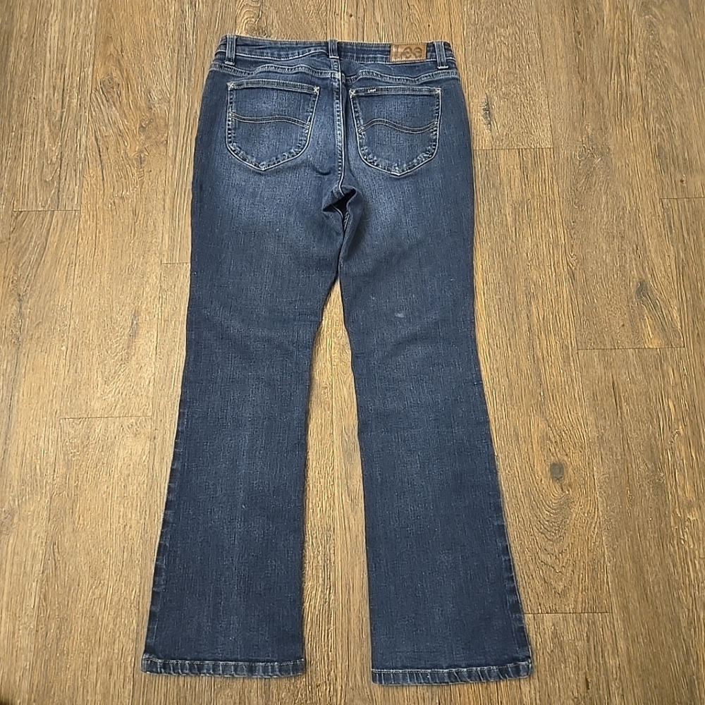 Lee Regular Fit Bootcut Mid Rise Blue Jeans Women’s Size 10 Short Denim Pants - Picture 5 of 6
